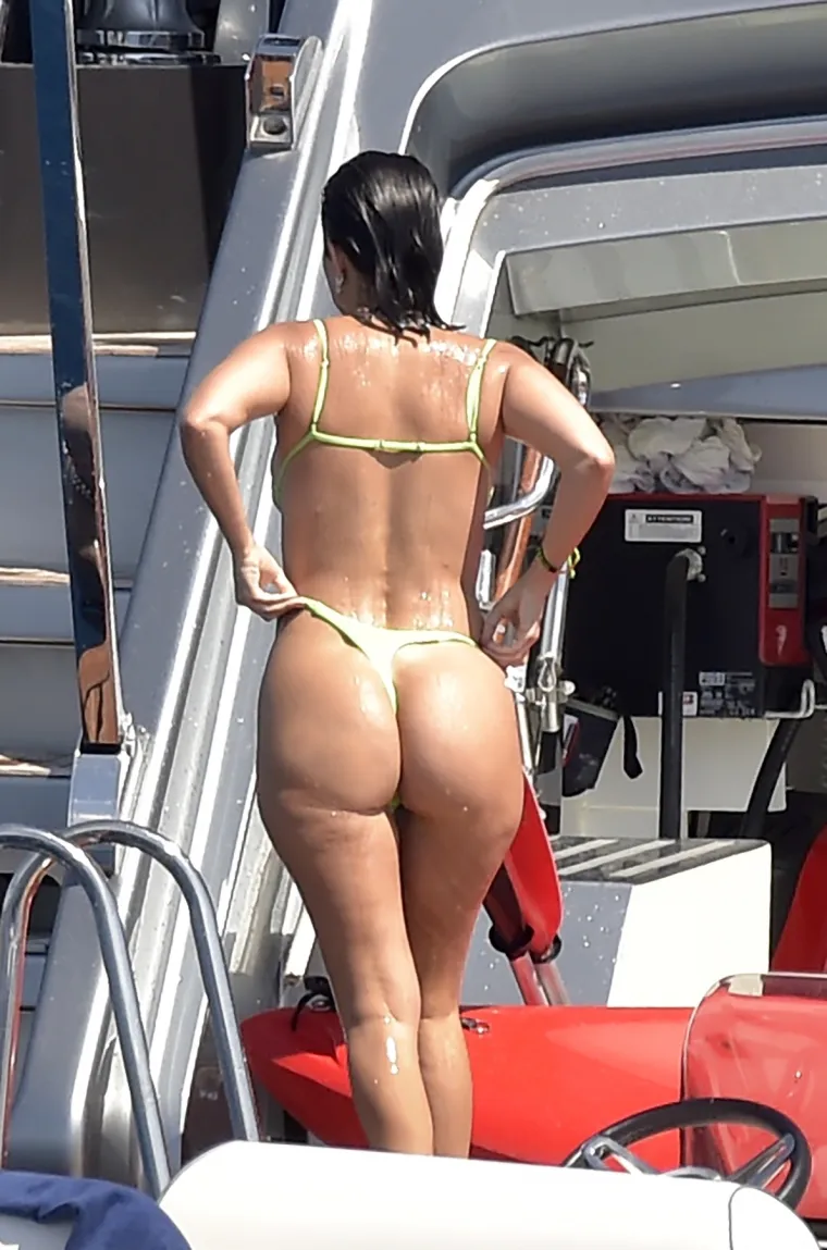 Kourtney Kardashian 