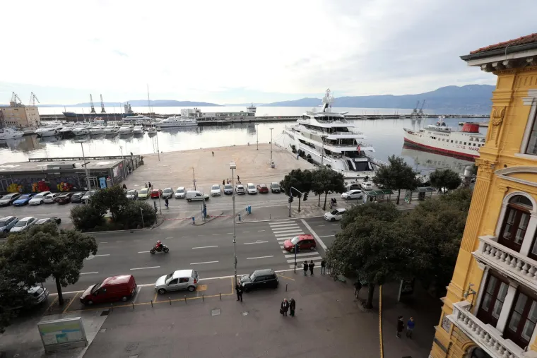 Rijeka dobila novu atrakciju: Tko je za vožnju 22 metara visokim panoramskim kotačem? Evo koliko košta