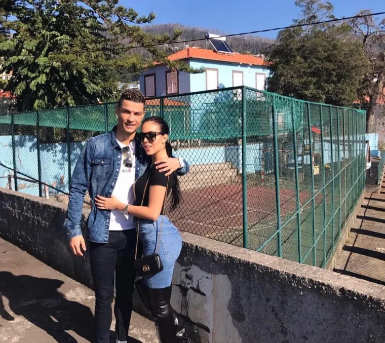 Znate li kako je Georgina Rodriguez izgledala prije nego je 'uletio' Ronaldo? Evo kako se mijenjala
