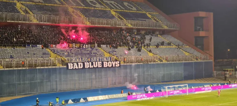 Atraktivna MMA borkinja serijom vrućih fotki dovela fanove do ludila, od pogleda na njih temperatura naglo poraste