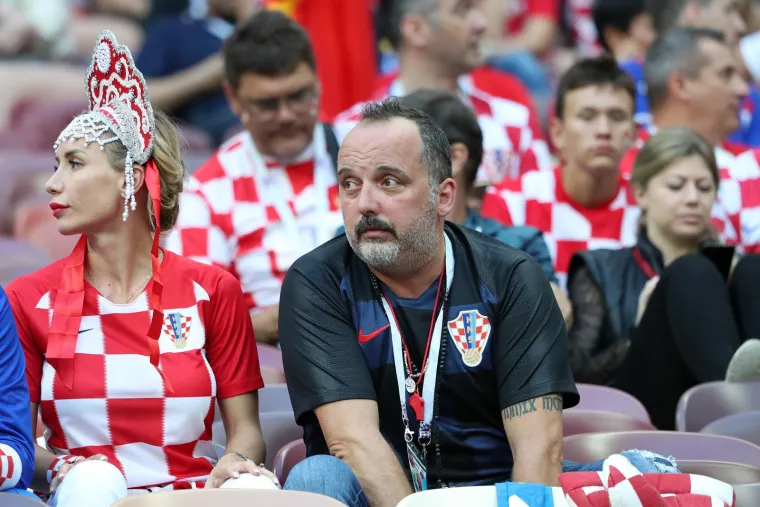 Prije 5 godina Hrvatska je gorjela! Mandžukić u 109.  minuti, odojak pred hotelom, suze Vatrenih. Prisjetite se