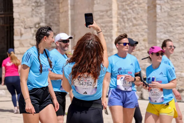 Jedna od najpoznatijih utrka okupila tisuće u Zadru: Svi su trčali s istim ciljem