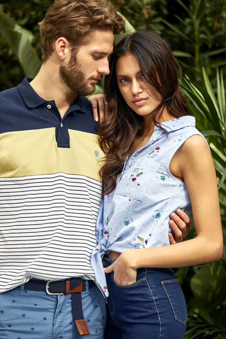 Springfield, španjolski modni brand casualwear svijeta, predstavlja nove trendove koji će vladati ljetnim danima – šareno, urbano, veselo i mladenački upravo je ono što opisuje nove ključne fashion komade koji su prepuni detalja.