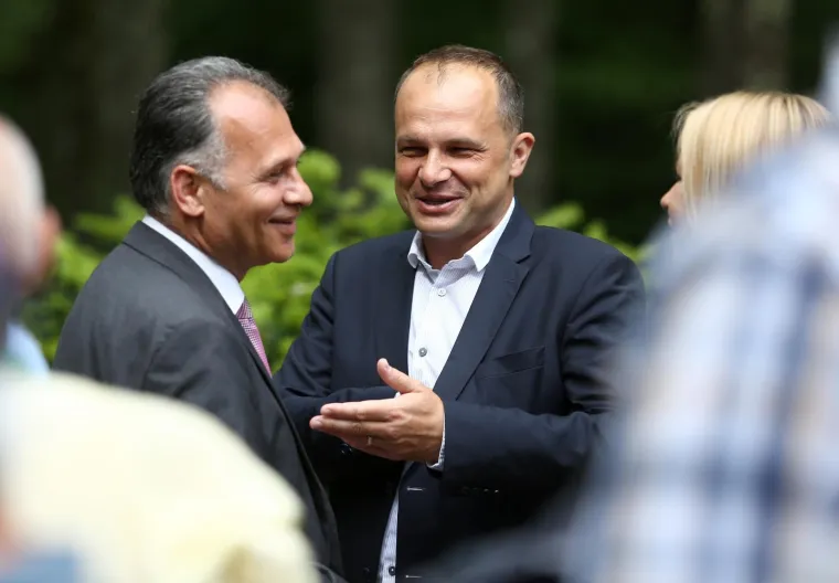 PLEJADA POLITIČARA NA PROSLAVI U BREZOVICI: Prisjetili su se dana kada je osnovan Prvi sisački partizanski odred