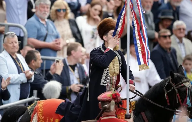 Ante Zorica slavodobitnik je svečane Sinjske alke održane u Vukovaru.