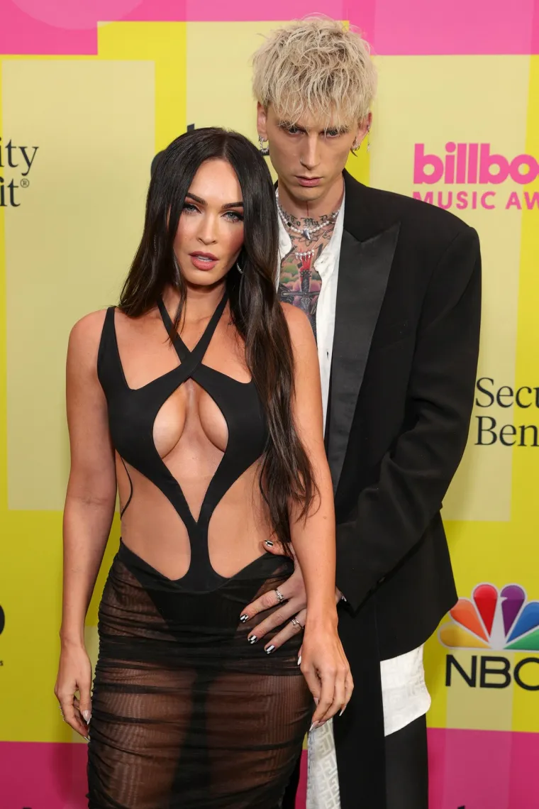 NOVI NAJZLOČESTIJI PAR HOLLYWOODA: Polugola Megan Fox dečka hvatala za međunožje, a on sve šokirao - jezikom