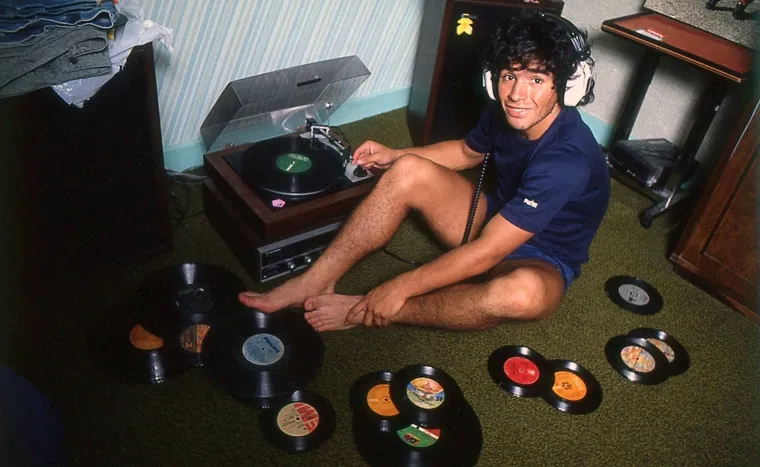 MALI ZELENI, HVALA TI NA SVEMU: Došao je kraj čudesnog puta, ovih 50 fotografija pokazuju koliko je velik bio Maradona