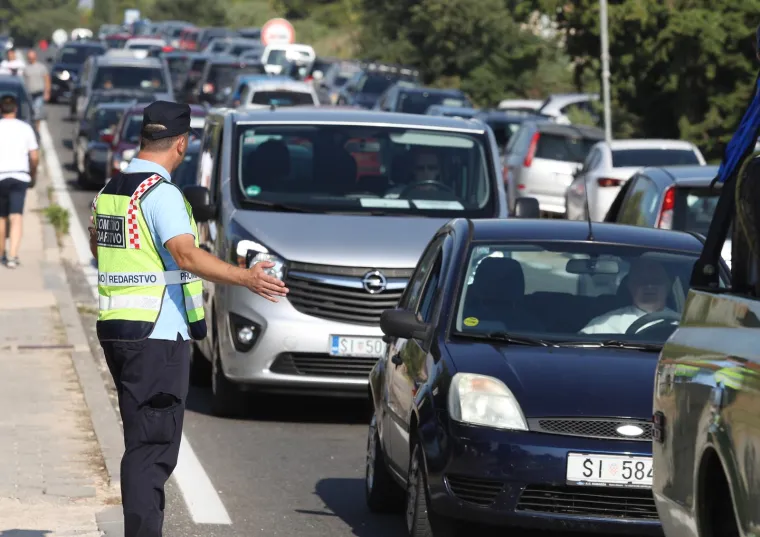 Janjetina za 40 eura, velike gužve i brojni suveniri. Ovako se u Vrpolju slavi Velika Gospa