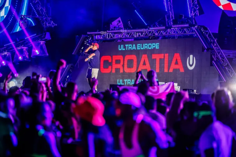 Više od 140 tisuća ljudi u Splitu: Ovo su najluđi trenutci prve večeri Ultre