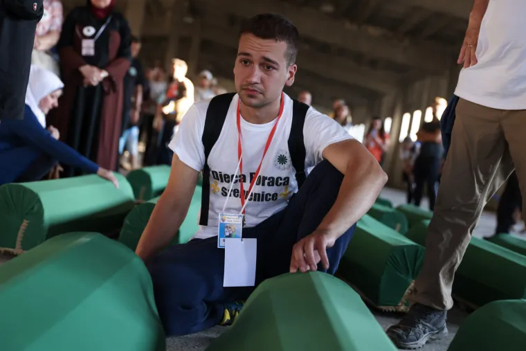 Tuga i bol i nakon 28 godina. U Srebrenici će pokopati žrtve pokolja. Najmlađa žrtva imala je samo 15 godina