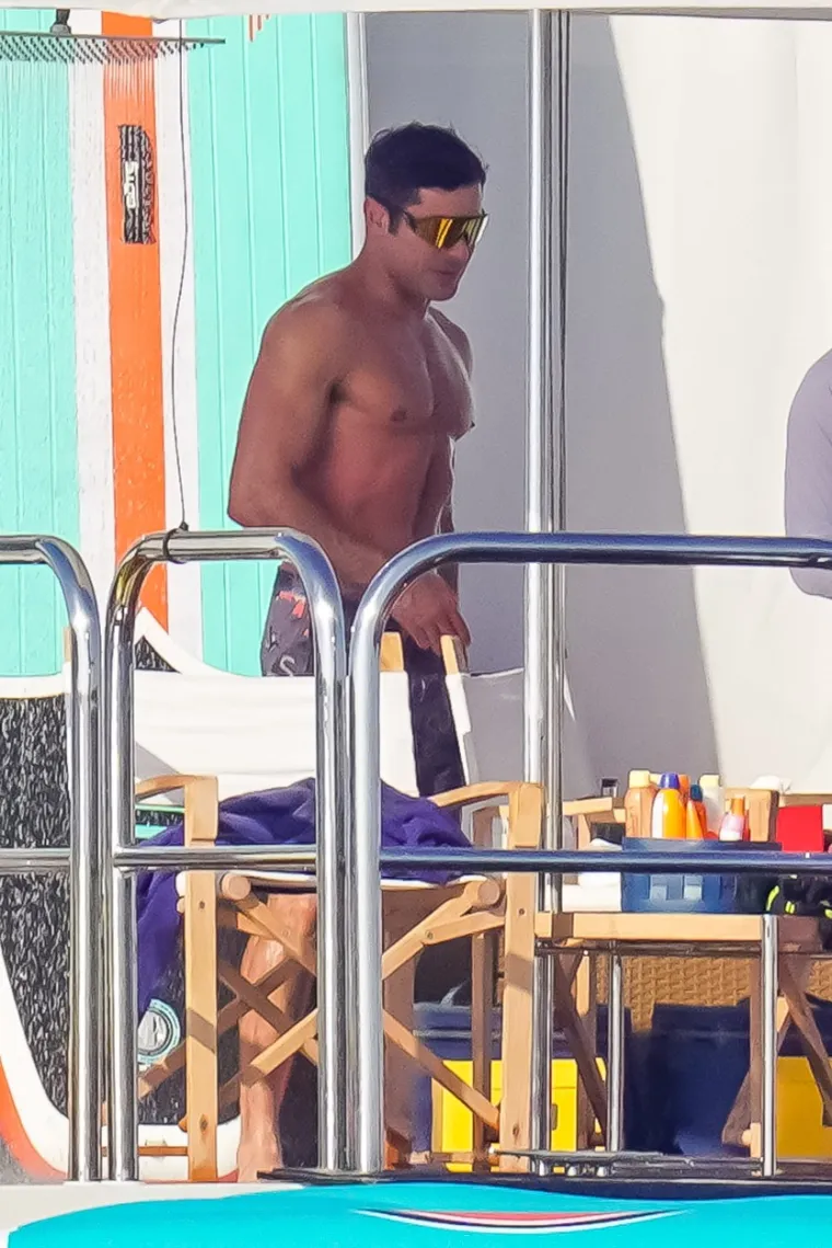 Zac Efron 