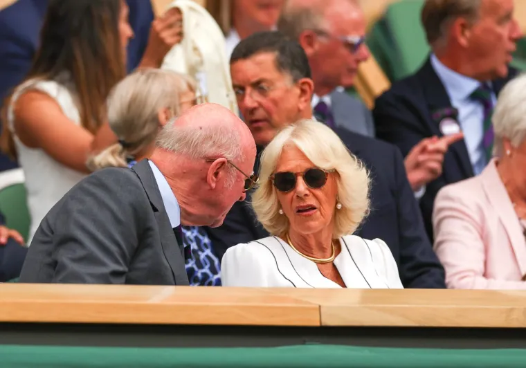 Čačkala nos, razjapila usta, izbuljivala oči: Svi su popadali od smijeha kad su vidjeli kakve grimase radi Camilla na Wimbledonu