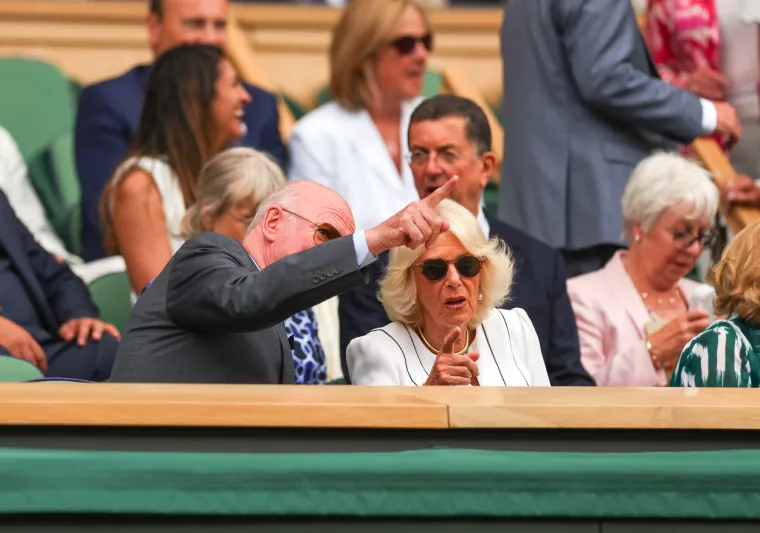 Čačkala nos, razjapila usta, izbuljivala oči: Svi su popadali od smijeha kad su vidjeli kakve grimase radi Camilla na Wimbledonu