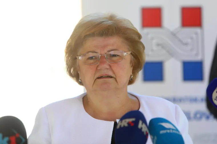 Nada Murganić bila je prva ministrica demografije, obitelji, mladih i socijalne politike. Za njenog se mandata dogodila ostavka državnog tajnika za demografiju Marina Strmote, nezadovoljnog planovima ministarstva o natalitetnoj politici, ali i stravično ubojstvo socijalne radnice i pravnika u CZSS Đakovo. Sigurnost tih centara pojačala je financiranjem nabavke blinidranih vrata. S pozicije je otišla u drugoj Plenkovićevoj rekonstrukciji vlade, 19. srpnja 2019. Zbog nagomilanih problema u sustavu socijalne skrbi oporba je tražila i njenu ostavku, no Plenković je to dulje vremena odgađao. Murganić je sada saborska zastupnica, članica predsjedništva HDZ-a te predsjednica Zajednice Žena Katarina Zrinski. U ministarstvu ju je naslijedila Vesna Bedeković. 