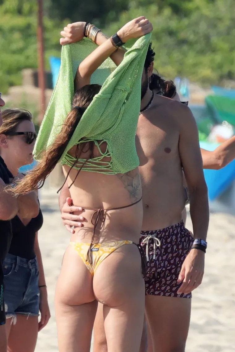 Svi su gledali u njezinu guzu: Slavni tenisač toliko nije mogao odoljeti svojoj curi da je nešto morao napraviti