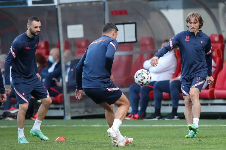 Brozović, Lovren i Modrić