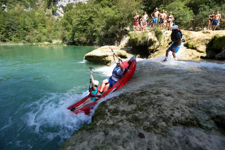 Kakvo more, kakvi bakrači, prava zabava je na ovom mjestu, a i najskeptičnije će razuvjeriti vrući prizori