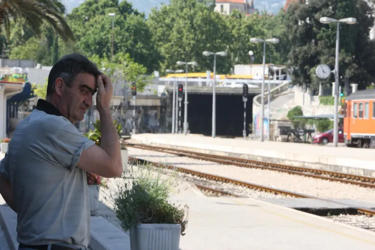 Prošlo je 14 godina od najstrašnije željezničke nesreće u povijesti Hrvatske. Vlak je strugao po stijenama, 'otvorio se pravi pakao'