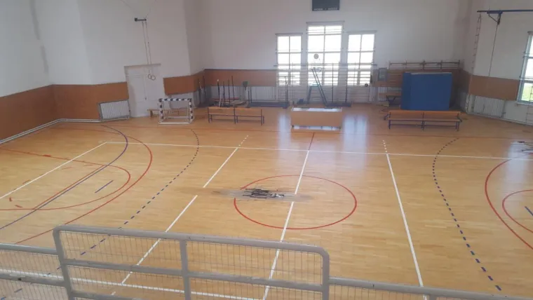 Školska dvorana u Ninu raspada se od vlage