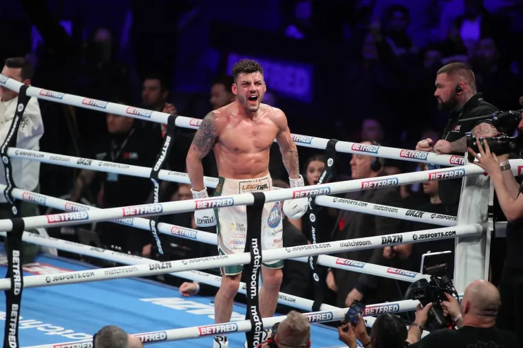 Leigh Wood oduševio boksački svijet. Michael Conlan nikad ovo neće zaboraviti. Prizori za pamćenje, trenutak za vječnost