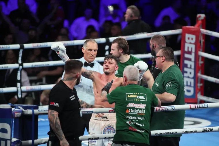 Leigh Wood oduševio boksački svijet. Michael Conlan nikad ovo neće zaboraviti. Prizori za pamćenje, trenutak za vječnost