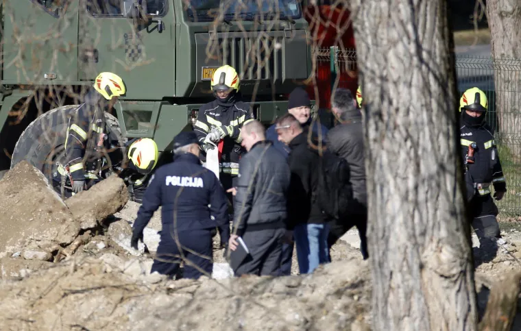 Pogledajte izbliza vojno-izviđački dron srednjeg dometa 141 Strizh
