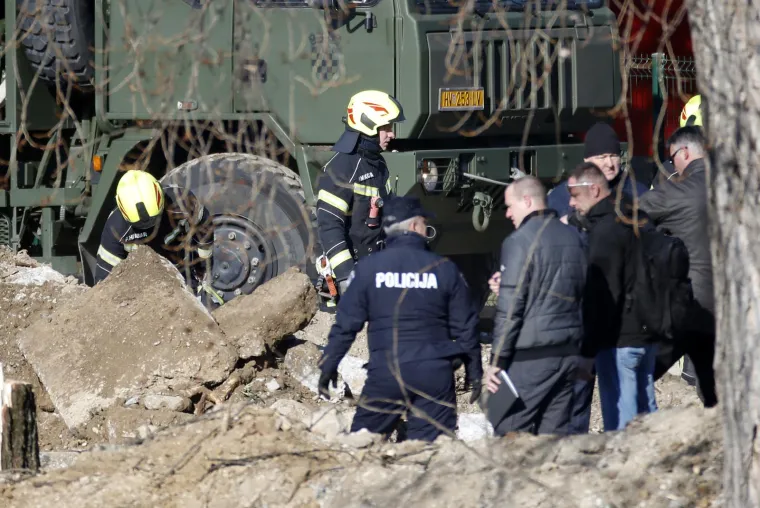 Pogledajte izbliza vojno-izviđački dron srednjeg dometa 141 Strizh