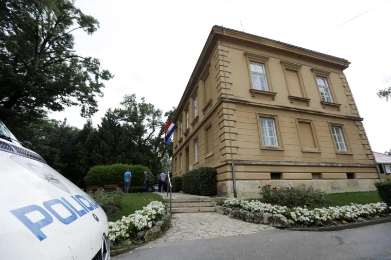 PNUSKOK pretresa urede u Gradskim grobljima Zagreb