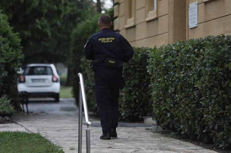 PNUSKOK pretresa urede u Gradskim grobljima Zagreb
