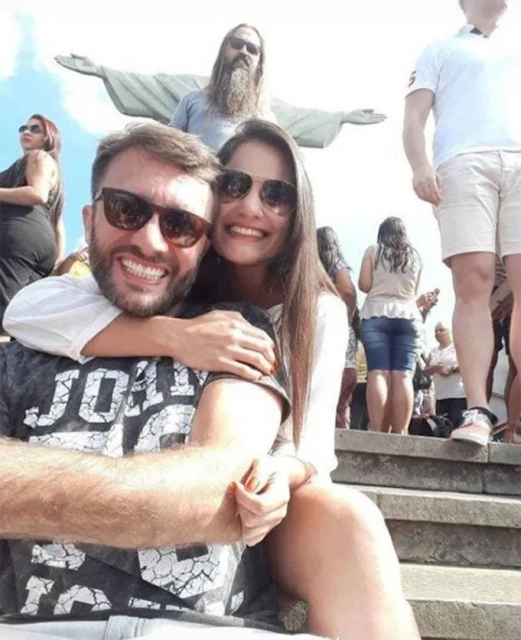 HTIO SI GENIJALNU FOTOGRAFIJU? E, NE MOŽE! Uletjeli su im u kadar, uništili fotku, a nas nasmijali do suza