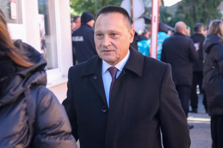 Državni vrh sjatio se u Vukovar: Da je Vukovar konstantna točka prijepora jasno se vidi i na ovim fotografijama
