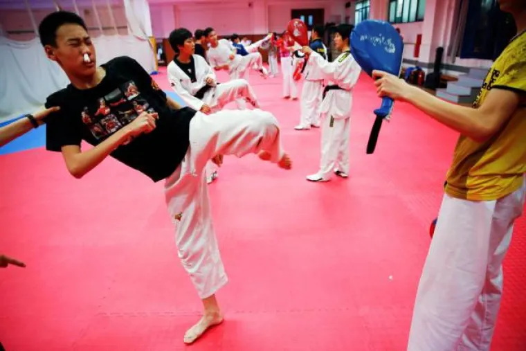 Taekwondo - 937 kalorija po satu