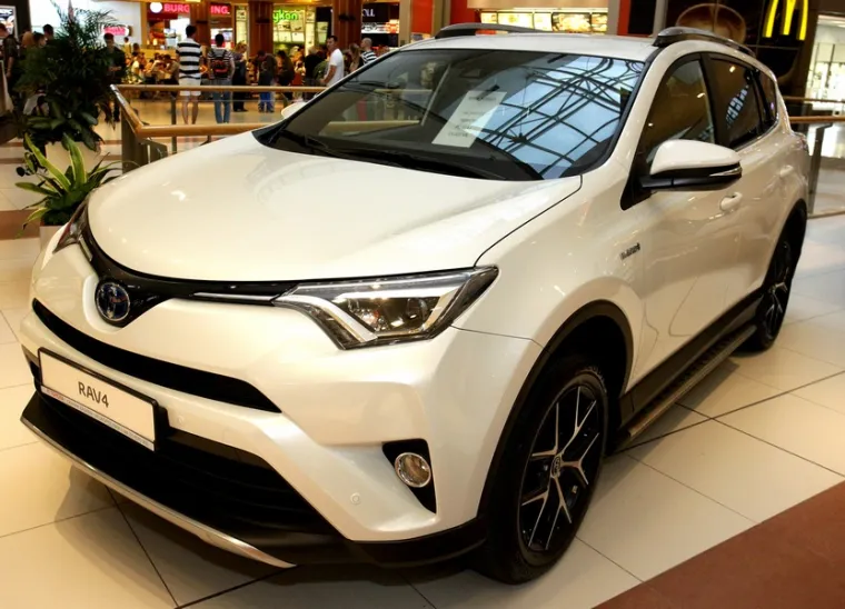 SEKSI DJEVOJKE I BRZI AUTOMOBILI: Završio je Zagreb Auto Week, evo kako je bilo
