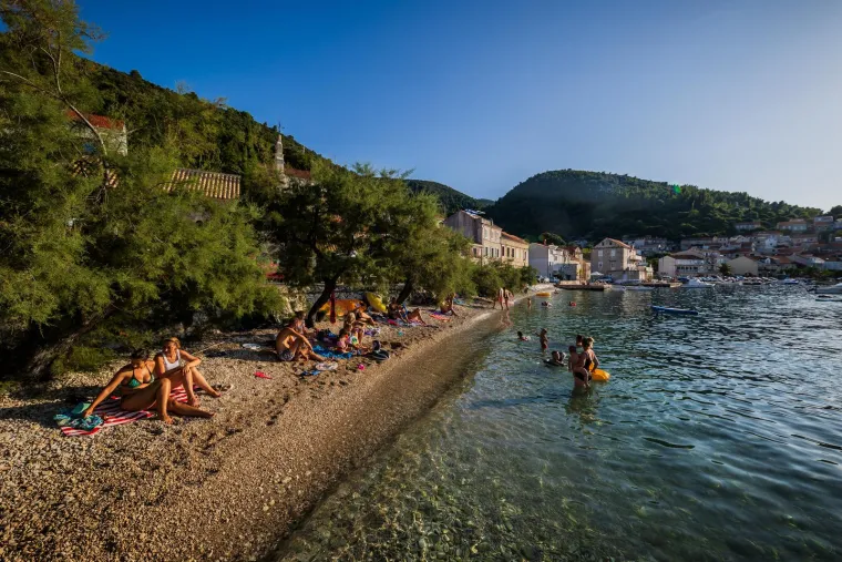 Zavirite u pravi raj na hrvatskoj obali: Ovo tajnovito mjesto pružalo je utočište mnogim pomorcima