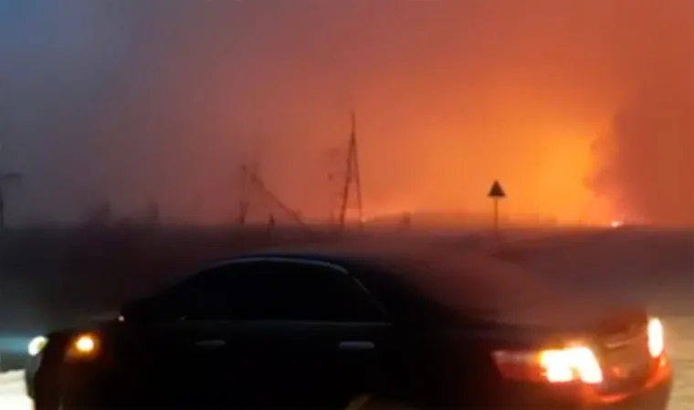 Smatra se da će visoke razine čestica, a možda i kemikalija, uključujući ozon, benzen i cijanovodik, ovo učiniti jednim od najgorih globalnih zagađenja zraka u povijesti. Foto:Profimedia