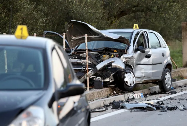 Šest vozila sudjelovalo u sudaru kod Vrpolja, pogledajte nevjerojatne prizore
