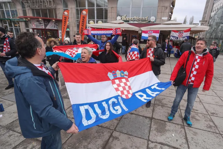 TISUĆE HRVATSKIH NAVIJAČA U STOCKHOLMU: Kauboji će imati ogromnu podršku u finalu