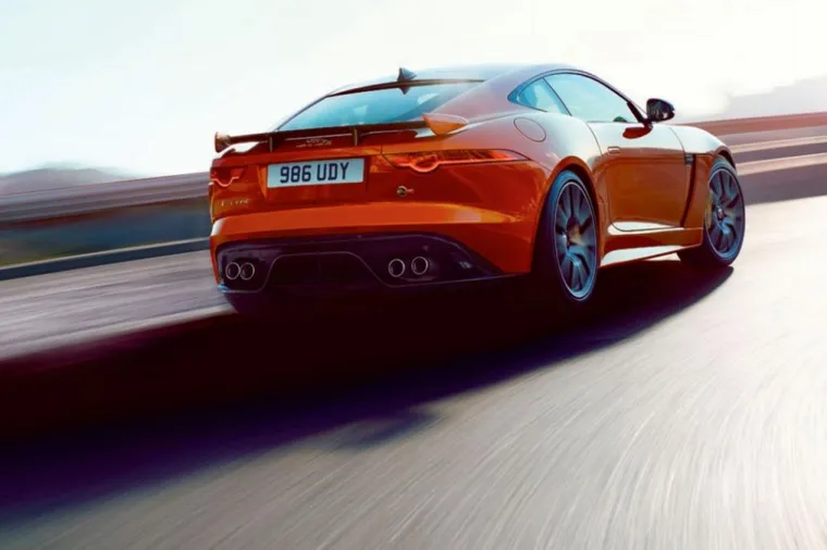 POGLED U KATALOG: Evo kako izgleda novi Jaguar F-Type SVR