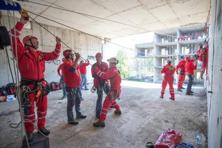 U Zagrebu održane vježbe za intervencije u slučaju razornog potresa