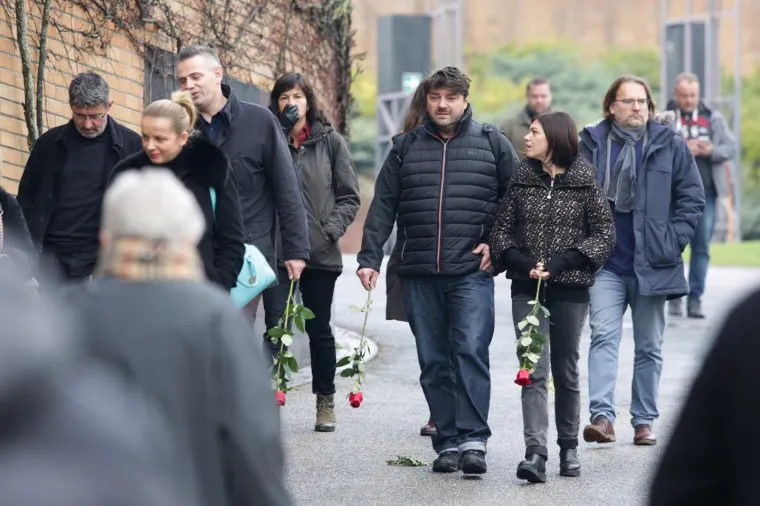 Goran Navojec. Marija Husar Rimac, Vedran Mlikota, Vjeko Rimac, Goran Navojec, Marija Skaričić, Hrvoje Hribar