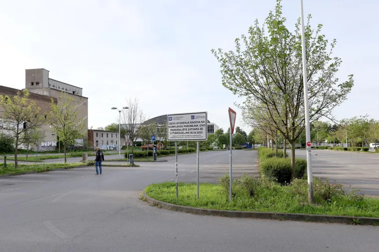 Zatvoreno javno parkiralište Paromlin zbog izgradnje knjižnice Grada Zagreba