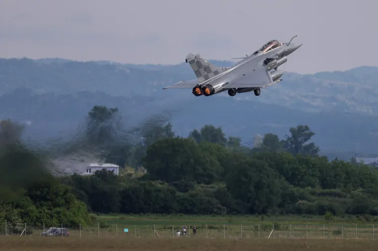 Rafalei paraju nebo iznad Hrvatske, piloti izvode svoju prvu zadaću
