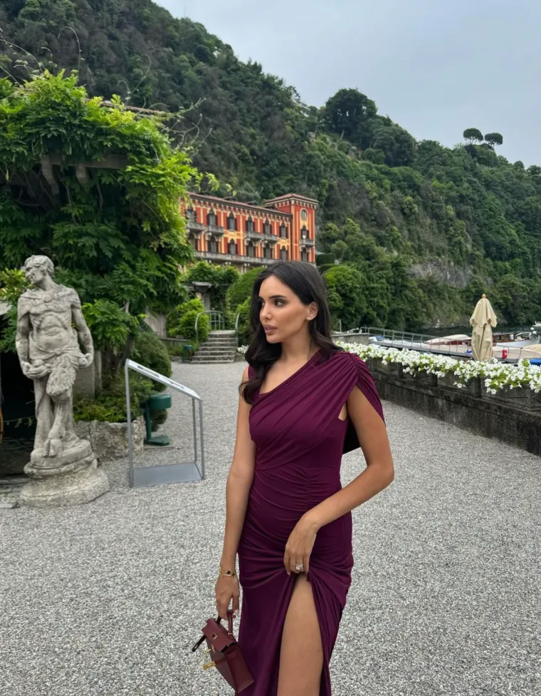 Sara Gündogan -  Supruga njemačkog nogometaša Ilkaya Gündogana 
