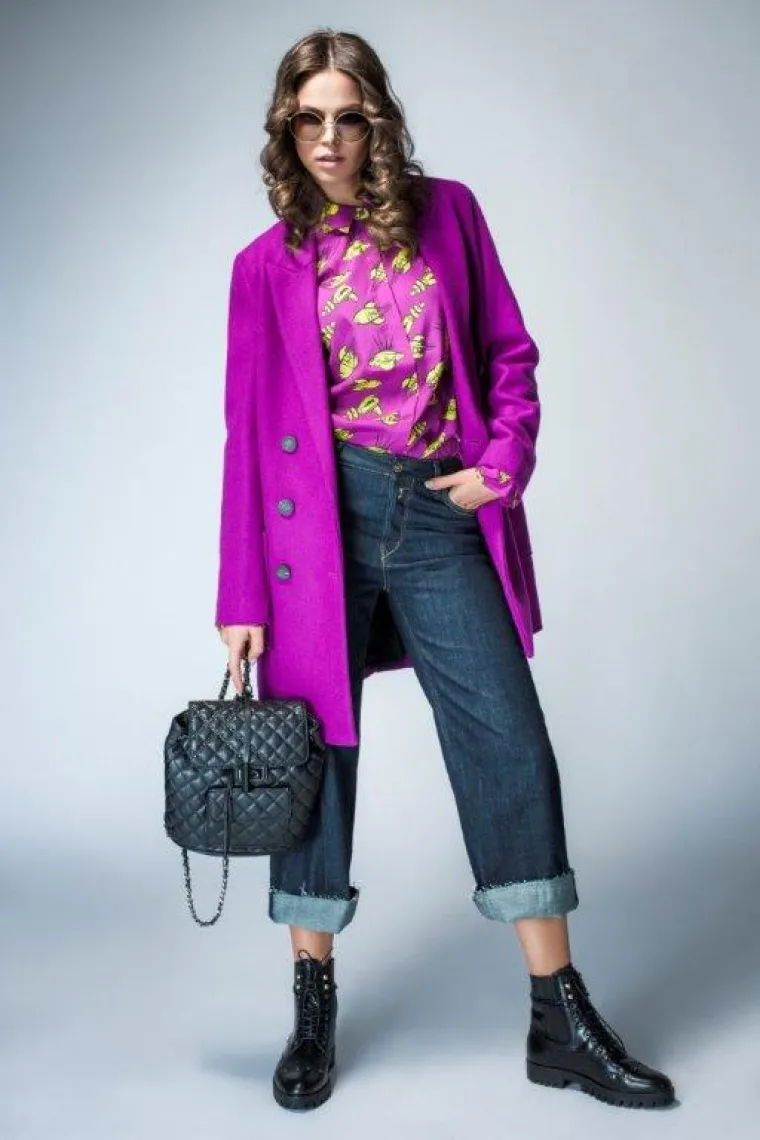 Fashion avanturistica: Mia Kovačić u prilično cool novoj kolekciji Replaya
