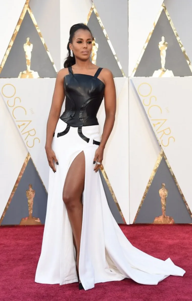 Kerry Washington u haljini Atelera Versace izgledala je poput domine koja je željela biti seksi, ali izgleda užasno.