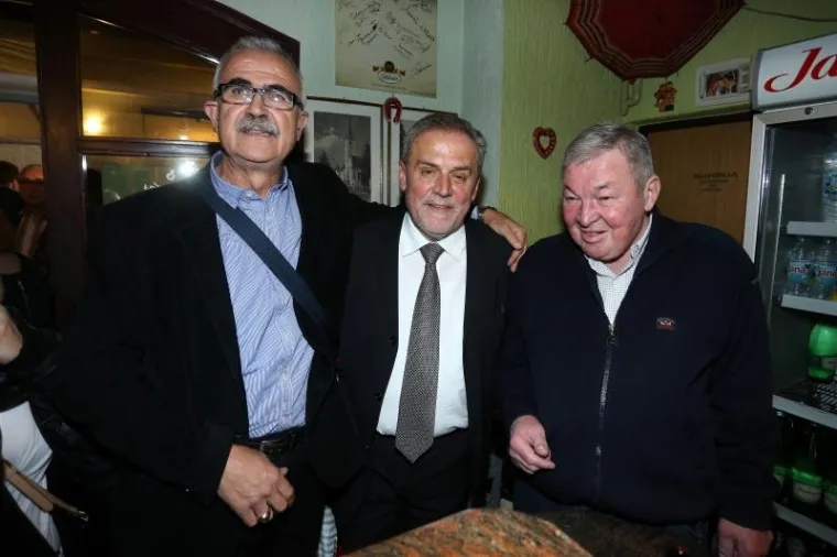 BANDIĆ OKRUŽEN DAMAMA PROSLAVIO ROĐENDAN: Pogledajte tko je sve došao na feštu u poznati ZG restoran