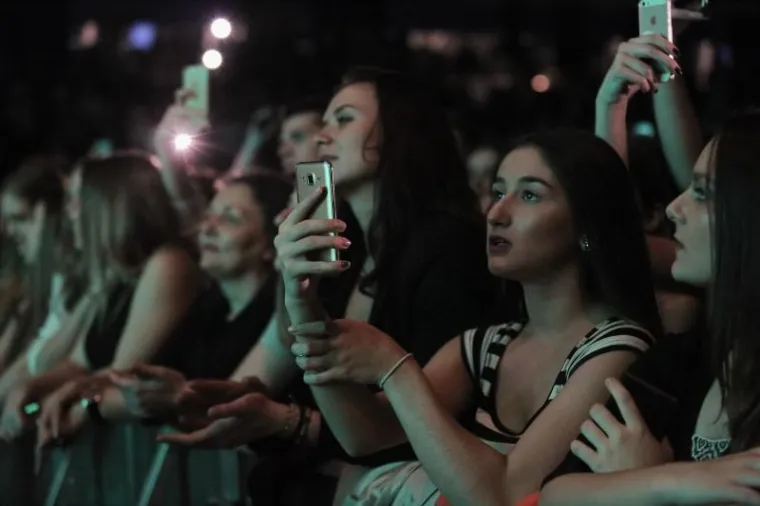 VELIKI KONCERT ZA DIJASPORU: Hrvatima u Frankfurtu ukazali se baš svi, od Rozge i Škore pa sve do Ćire i Olivera