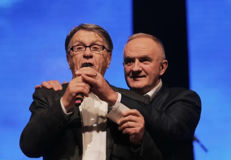VELIKI KONCERT ZA DIJASPORU: Hrvatima u Frankfurtu ukazali se baš svi, od Rozge i Škore pa sve do Ćire i Olivera