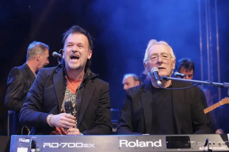 VELIKI KONCERT ZA DIJASPORU: Hrvatima u Frankfurtu ukazali se baš svi, od Rozge i Škore pa sve do Ćire i Olivera