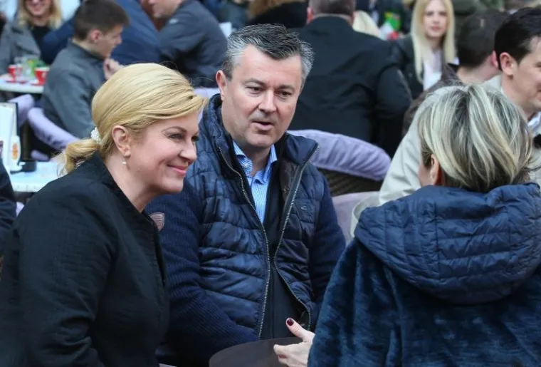Lijepo vrijeme, ali i manifestacija Dan narcisa na zagrebački Cvjetni trg privukli su brojne poznate osobe